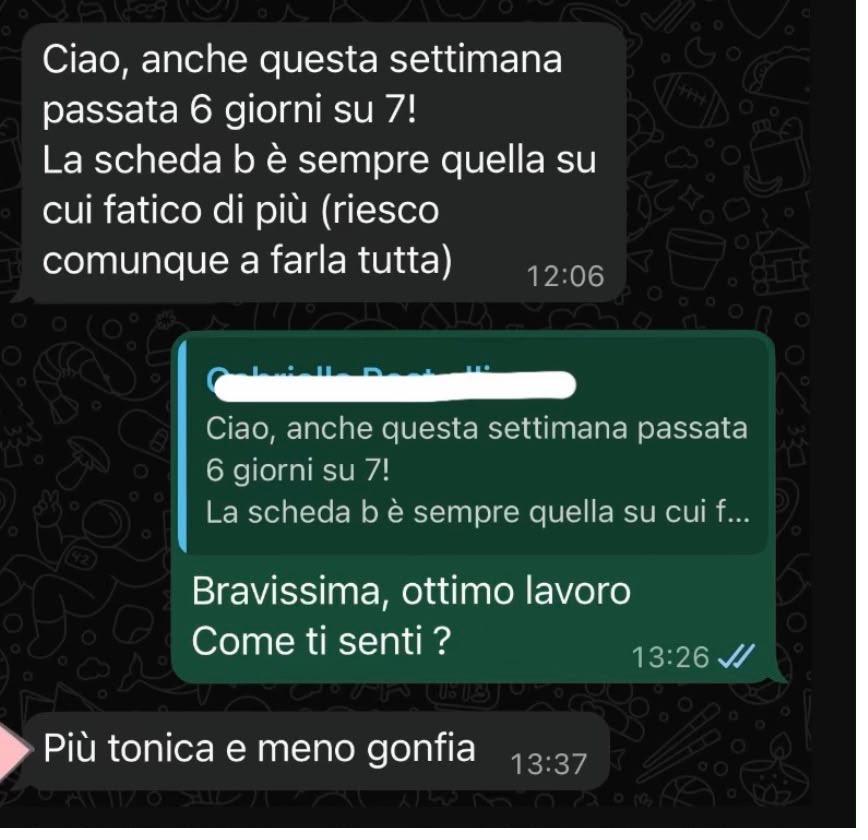 Messaggio WhatsApp di una cliente ActiveMama
